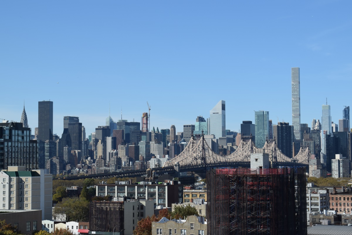 Home2 Suites by Hilton New York Long Island City Manhattan View, NY. Offers pet-friendly accommodations.